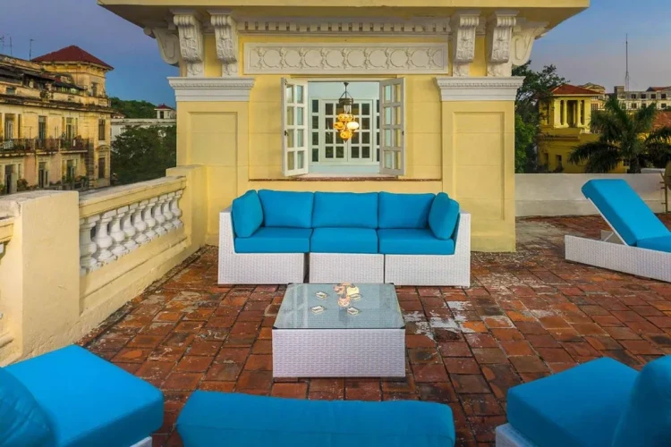 RHPLZ65 - 5 Yatak Odalı / 2 Banyolu Majestic Palacete Vedado