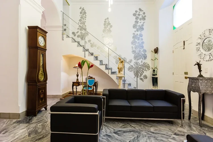 RHHV06 - 4 Yatak Odalı / 4 Banyolu Butik Otel Chacon