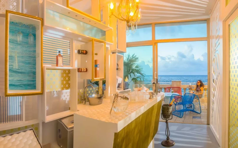 RHCH23 - 4 Yatak Odalı / 4 Banyolu Hostal Malecon 663 in Orta Havana