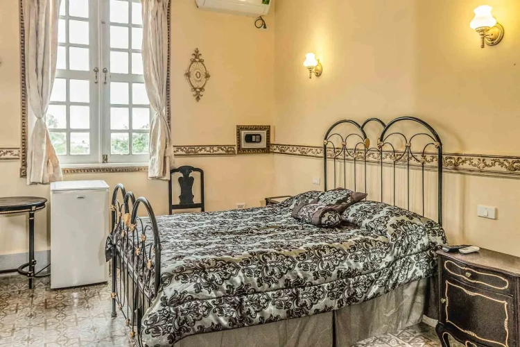 RHDO06 - 9 Yatak Odalı / 9 Banyolu Villa Loma del Mazo in Diez De Octubre