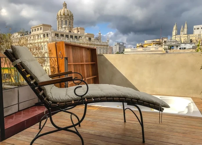 RHHV08 - 7 Yatak Odalı / 7 Banyolu Eski Havana'da Butik Otel