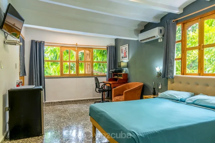 RHHV09 - Yatak Odalı / 7 Banyolu Villa Blanca de Morro Eski Havana