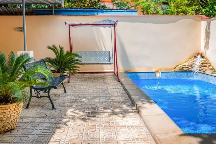 RHHV09 - Yatak Odalı / 7 Banyolu Villa Blanca de Morro Eski Havana