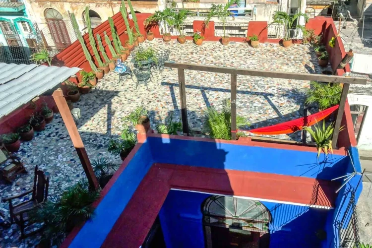 RHHV12 - 5 Yatak Odalı / 3 Banyolu Butik Otel