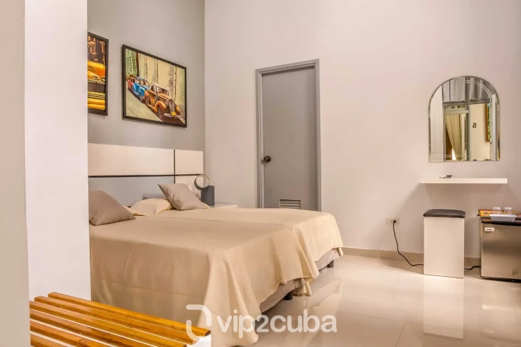 RHHV48 - 7 Yatak Odalı / 7 Banyolu Casa Baobao Eski Havana