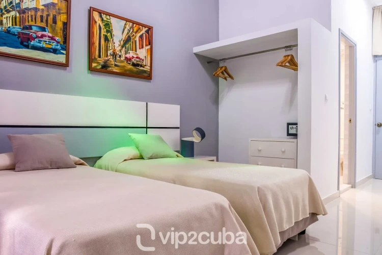 RHHV48 - 7 Yatak Odalı / 7 Banyolu Casa Baobao Eski Havana