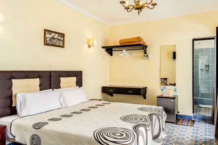 RHHV65 Eski Havana Kalbinde - 10 Yatak Odalı / 10 Banyolu Butik Otel