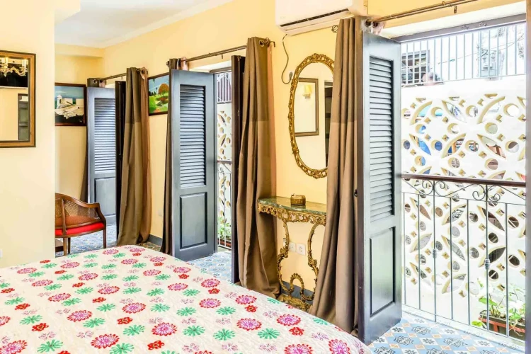 RHHV65 Eski Havana Kalbinde - 10 Yatak Odalı / 10 Banyolu Butik Otel
