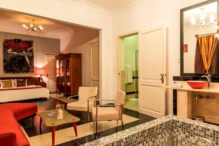 RHPL05 - 3 Yatak Odalı / 3 Banyolu Havuzlu Modern Villa