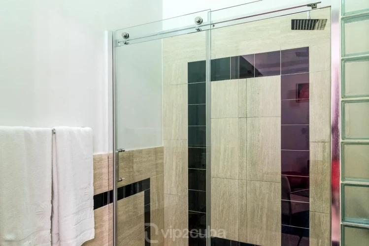 RHPL05 - 3 Yatak Odalı / 3 Banyolu Havuzlu Modern Villa