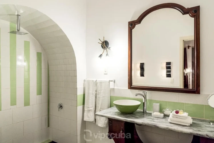 RHPL05 - 3 Yatak Odalı / 3 Banyolu Havuzlu Modern Villa