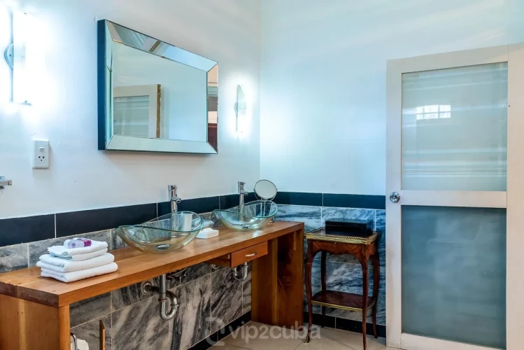 RHPL05 - 3 Yatak Odalı / 3 Banyolu Havuzlu Modern Villa