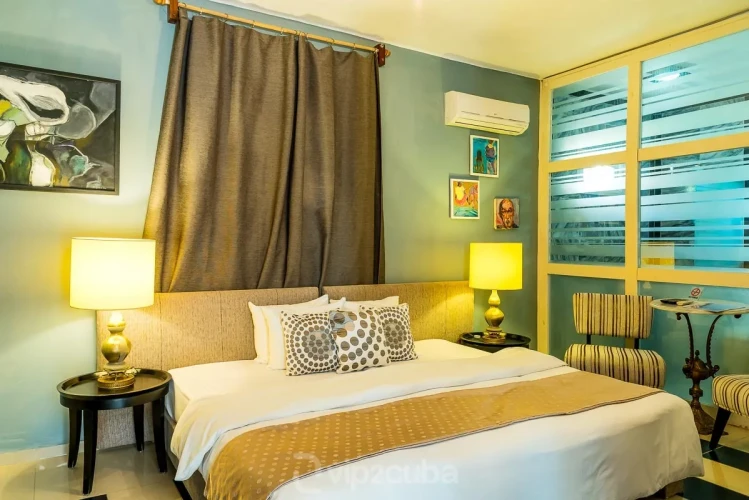 RHPL05 - 3 Yatak Odalı / 3 Banyolu Havuzlu Modern Villa