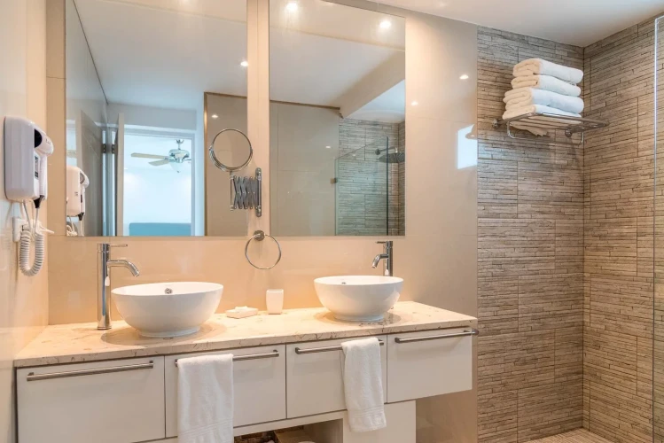 RHPL06 - 4 Yatak Odalı / 4 BanyoluT Miramar Lüks Villa