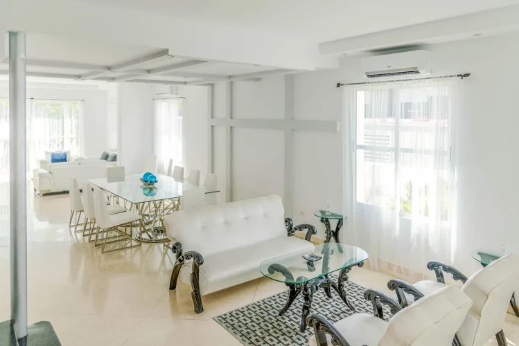 RHPL06 - 4 Yatak Odalı / 4 BanyoluT Miramar Lüks Villa