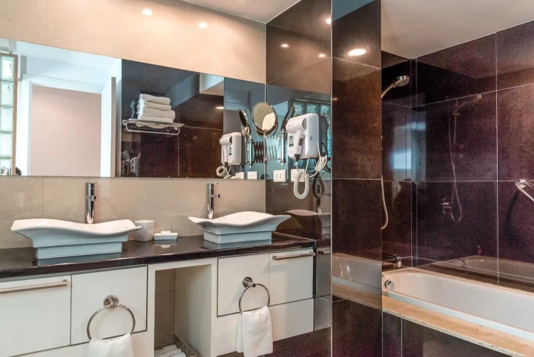 RHPL06 - 4 Yatak Odalı / 4 BanyoluT Miramar Lüks Villa