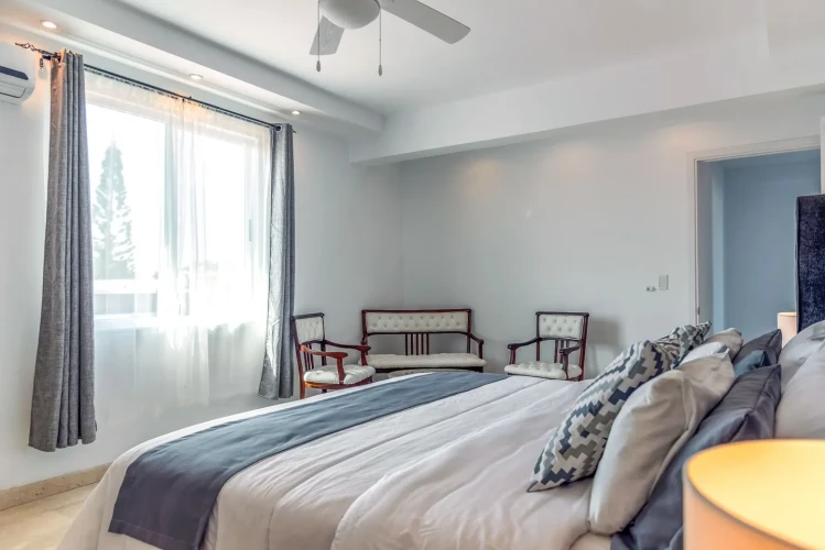 RHPL06 - 4 Yatak Odalı / 4 BanyoluT Miramar Lüks Villa
