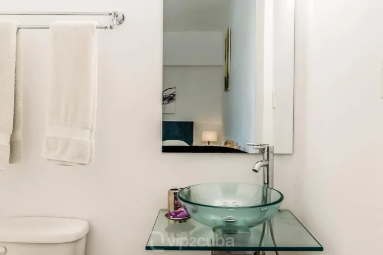 RHPL11 - 7 Yatak Odalı / 7 Banyolu Miramar'da Havuzlu Lüks Villa
