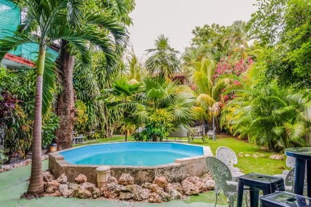 RHPL11 - 7 Yatak Odalı / 7 Banyolu Miramar'da Havuzlu Lüks Villa