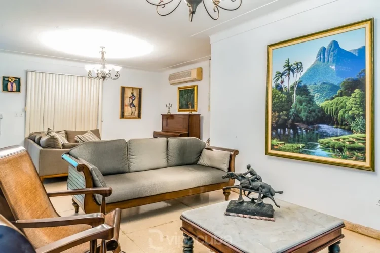 RHPL11 - 7 Yatak Odalı / 7 Banyolu Miramar'da Havuzlu Lüks Villa
