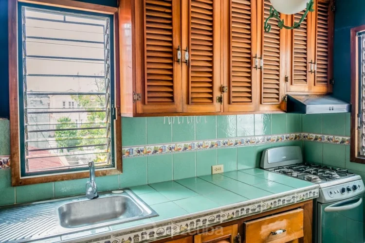 RHPL11 - 7 Yatak Odalı / 7 Banyolu Miramar'da Havuzlu Lüks Villa