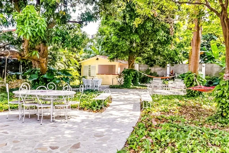 RHPL120 - 4 Yatak Odalı / 5 Banyolu Miramar'da Villa Oasis