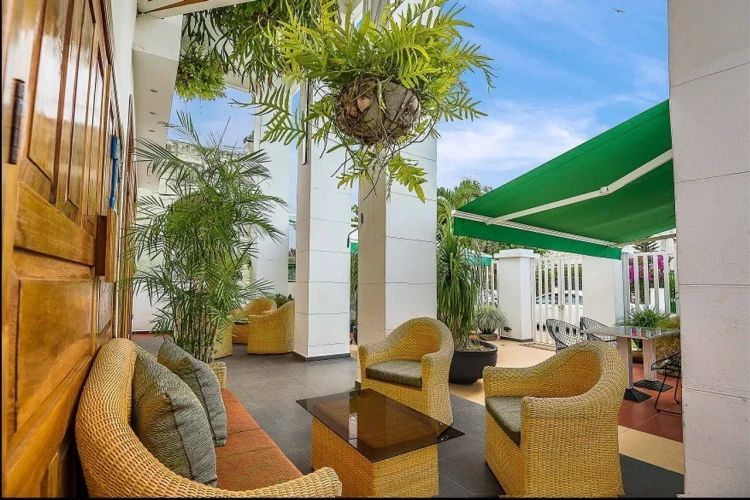 RHPL128 - 7 Yatak Odalı / 8 Banyolu Lüks Villa - Miramar'da Spa Tarzı