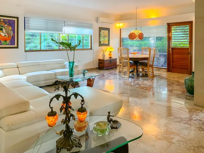 RHPL14 - 5 Yatak Odalı / 4 Banyolu Villa Gertrudis Miramar'da/Wifi
