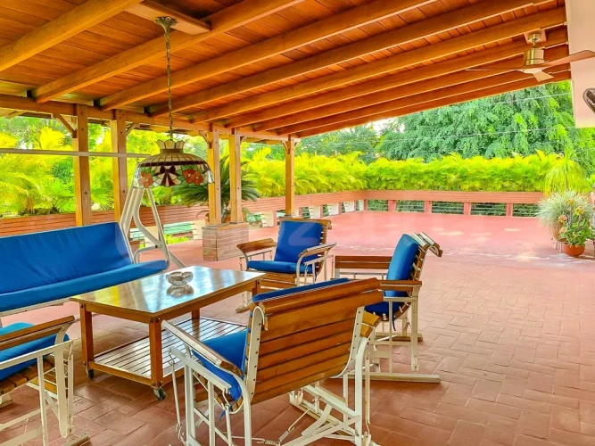 RHPL14 - 5 Yatak Odalı / 4 Banyolu Villa Gertrudis Miramar'da/Wifi