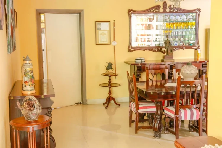 RHPL144 - 3 Yatak Odalı / 3 Banyolu Villa Diana, Miramar'da Havuzlu