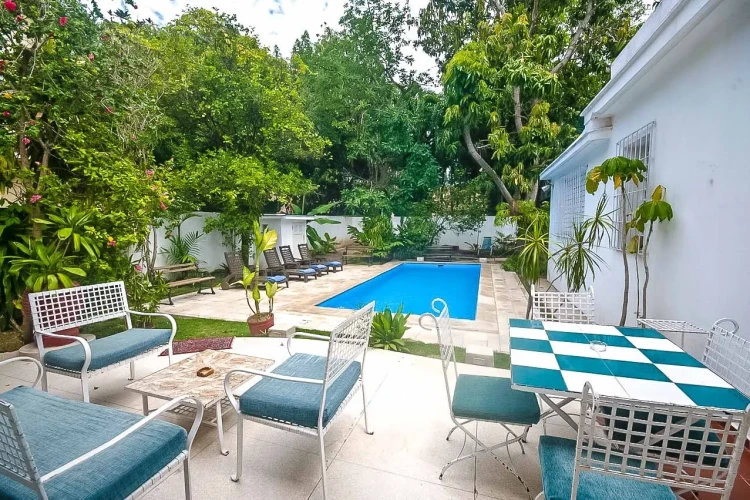 RHPL147 - 5 Yatak Odalı / 4 Banyolu Miramar'da Havuzlu Villa