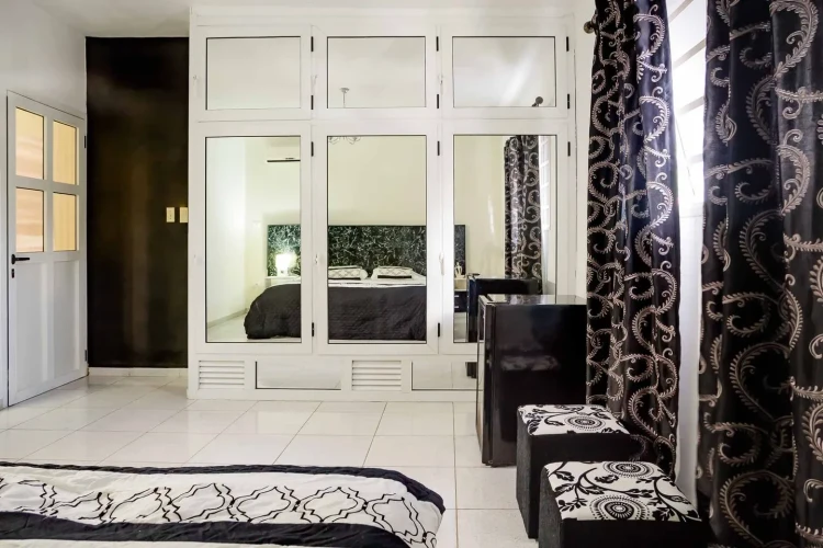 RHPL154 - 5 Yatak Odalı / 5 Banyolu Miramar'da Villa/wifi
