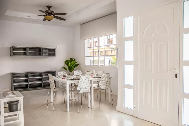 RHPL161 - 4 Yatak Odalı / 4 Banyolu Lüks Executive Villa Miramar/wifi