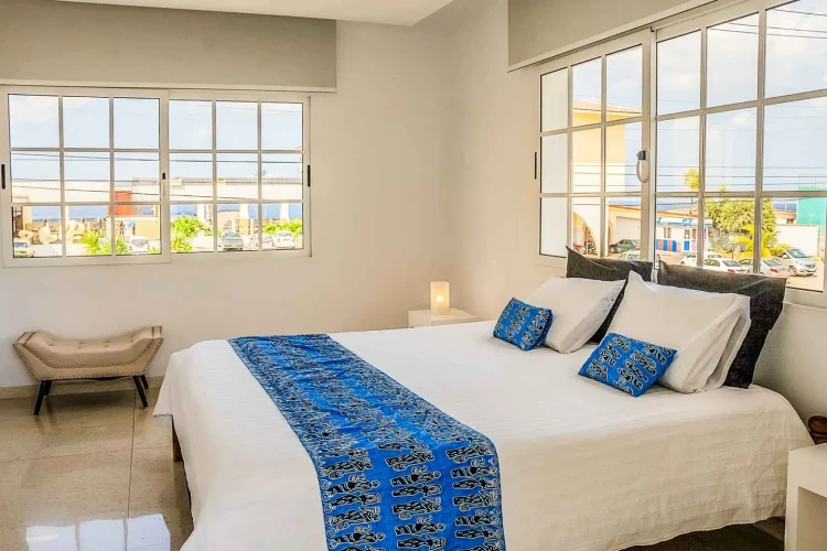 RHPL161 - 4 Yatak Odalı / 4 Banyolu Lüks Executive Villa Miramar/wifi
