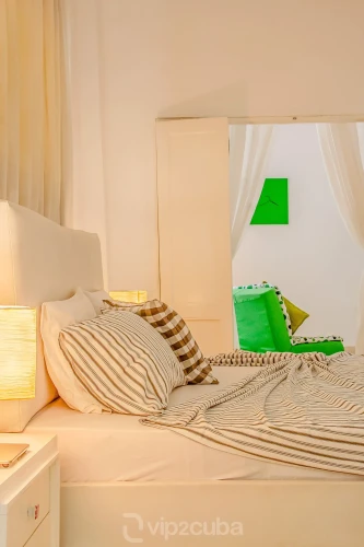 RHPL171 - 4 Yatak Odalı / 4 Banyolu Casa Zu, Miramar Havuzlu