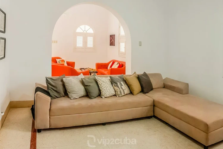 RHPL171 - 4 Yatak Odalı / 4 Banyolu Casa Zu, Miramar Havuzlu