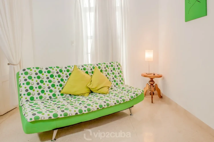 RHPL171 - 4 Yatak Odalı / 4 Banyolu Casa Zu, Miramar Havuzlu