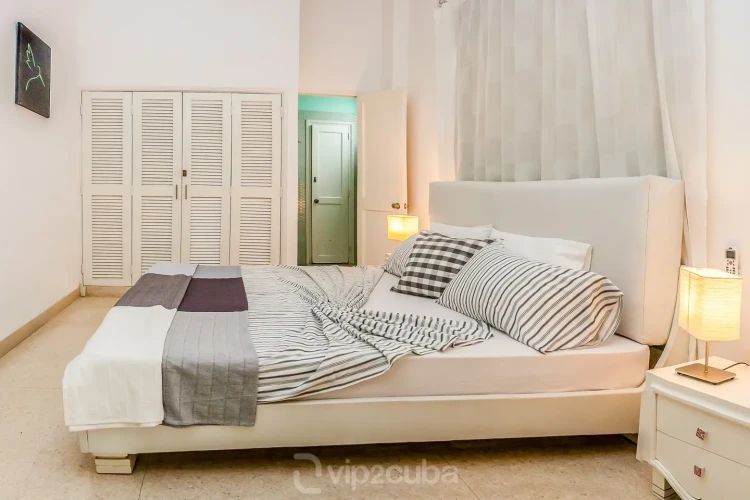 RHPL171 - 4 Yatak Odalı / 4 Banyolu Casa Zu, Miramar Havuzlu