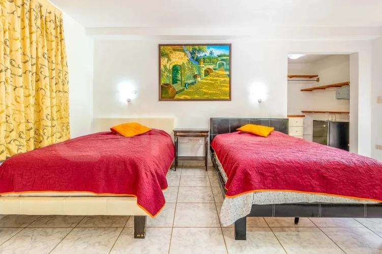 RHPL21 - 4 Yatak Odalı / 4 Banyolu Villa Lusson Siboney'de