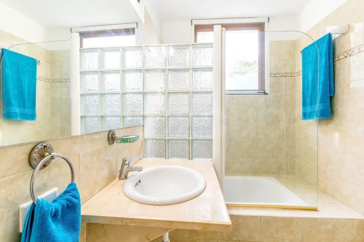 RHPL21 - 4 Yatak Odalı / 4 Banyolu Villa Lusson Siboney'de