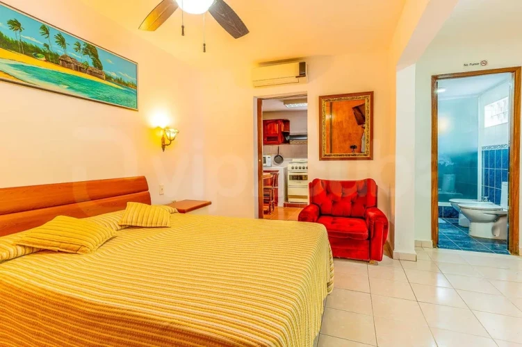 RHPL21 - 4 Yatak Odalı / 4 Banyolu Villa Lusson Siboney'de