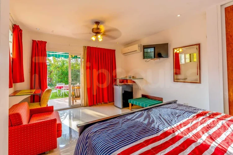 RHPL21 - 4 Yatak Odalı / 4 Banyolu Villa Lusson Siboney'de