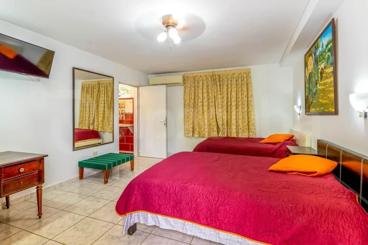 RHPL21 - 4 Yatak Odalı / 4 Banyolu Villa Lusson Siboney'de