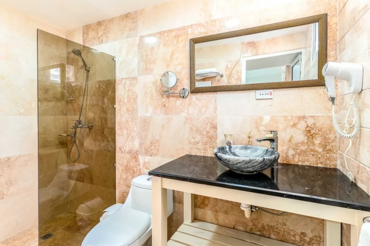 RHPL56 - 8 Yatak Odalı / 8 Banyolu Casa Del Arte, Miramar, Havuzlu