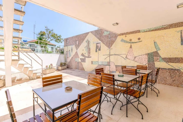 RHPL56 - 8 Yatak Odalı / 8 Banyolu Casa Del Arte, Miramar, Havuzlu