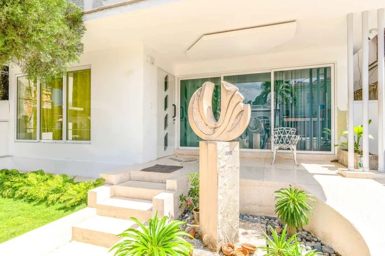 RHPL56 - 8 Yatak Odalı / 8 Banyolu Casa Del Arte, Miramar, Havuzlu