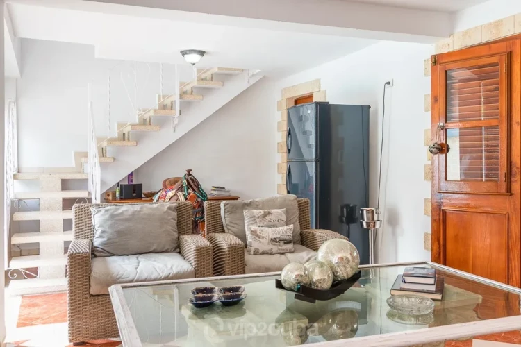 RHPL62 - 5 Yatak Odalı / 6 Banyolu Lüks Villa Joan Havuzlu