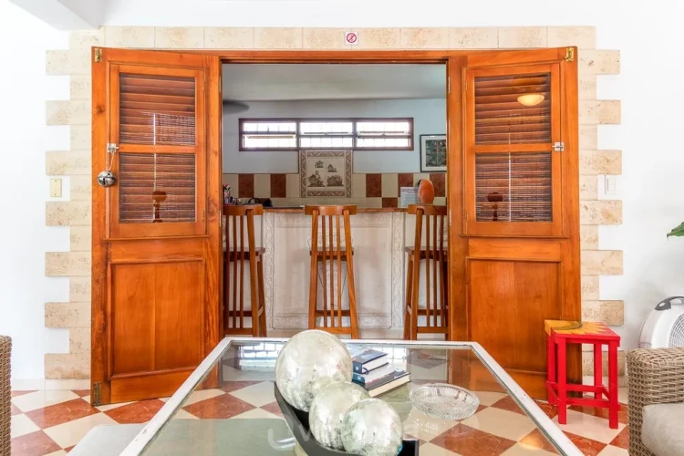 RHPL62 - 5 Yatak Odalı / 6 Banyolu Lüks Villa Joan Havuzlu