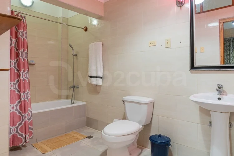 RHPL64 - 8 Yatak Odalı / 8 Banyolu Villa Ordaz Havuzlu/wifi