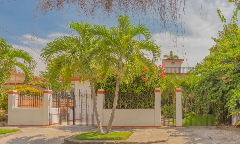 RHPL66 - 6 Yatak Odalı / 6 Banyolu Villa Tropicana Havuzlu